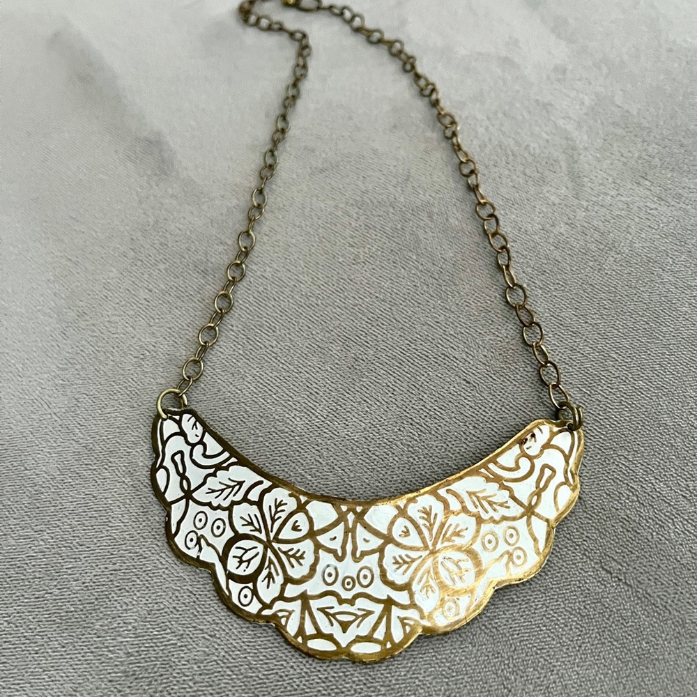 Floral Gold and White Necklace